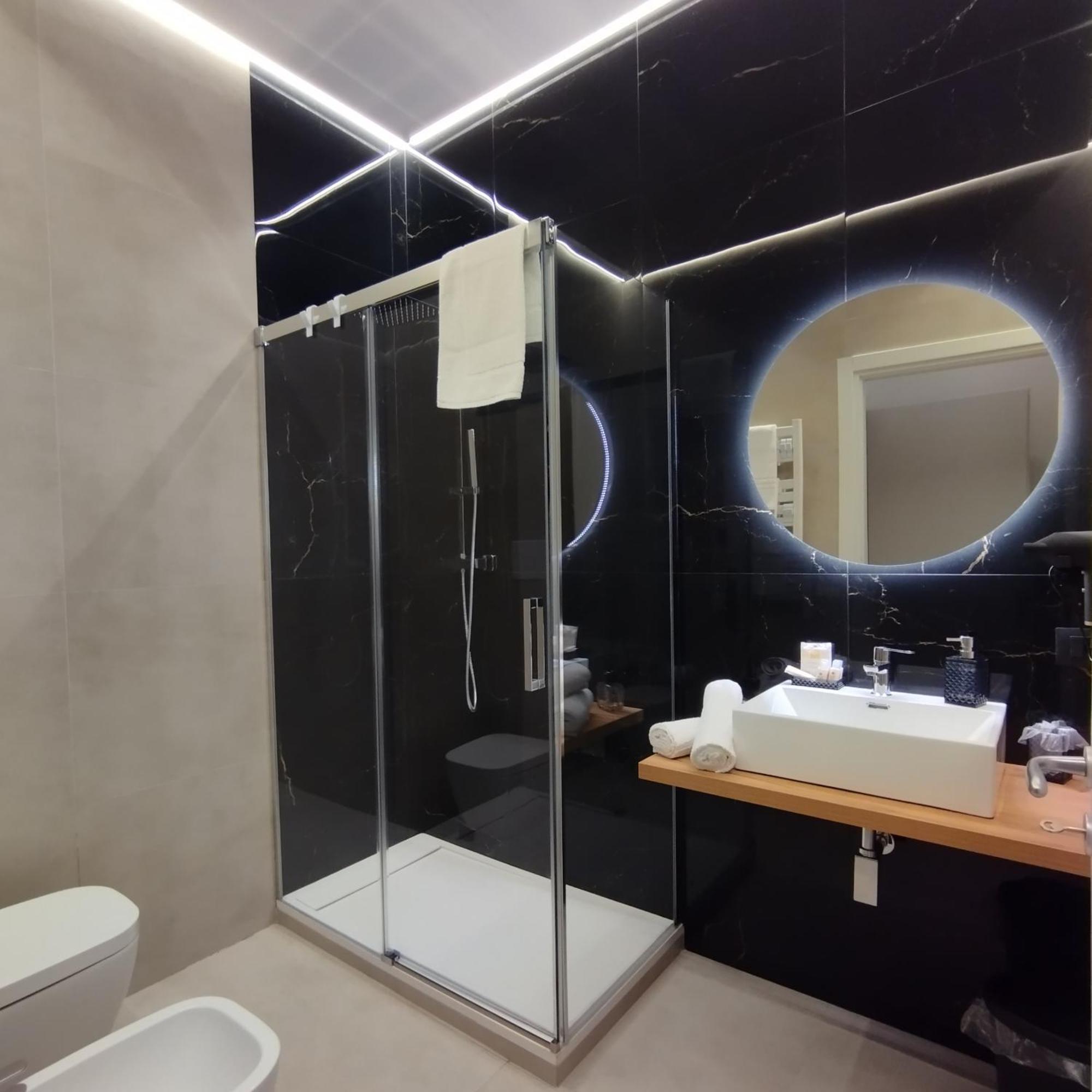 Agatha Modern Elegant Rooms SantʼAgata di Militello Exteriör bild